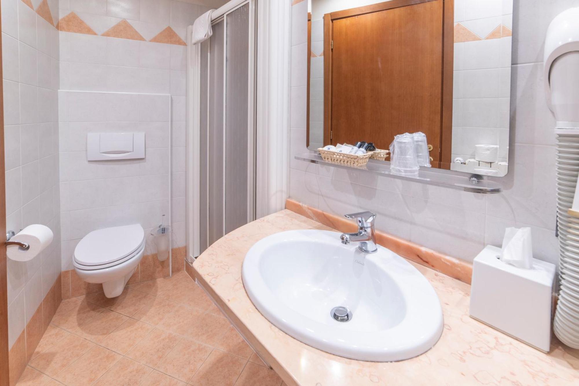 Hotel Bettina ميرجوزو المظهر الخارجي الصورة